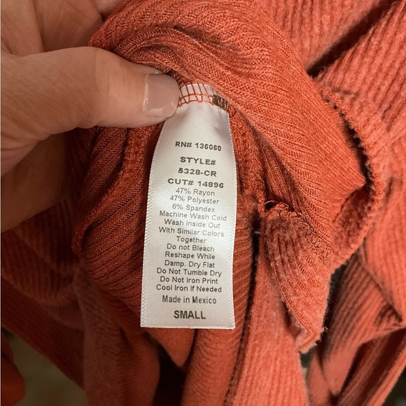 Project Social T hoodie, size S - Picture 7 of 7